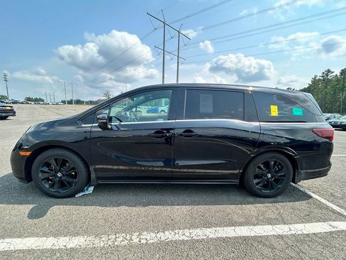 Used 2023 Honda Odyssey Sport image 5