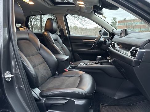 Used 2019 MAZDA CX-5 Touring image 26