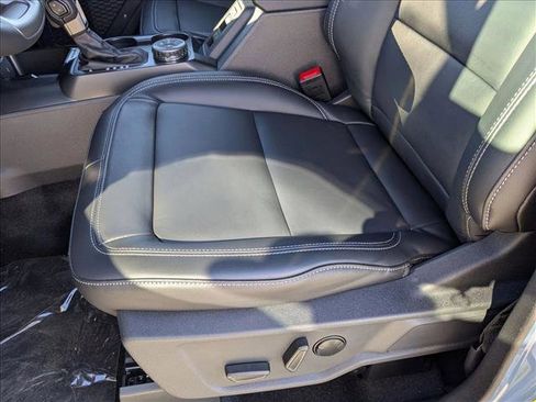 New 2025 Ford Bronco Outer Banks image 4