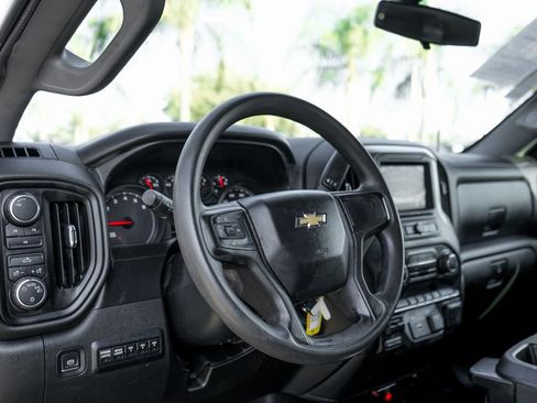 Used 2020 Chevrolet Silverado 2500 W/T w/ WT Convenience Package image 21