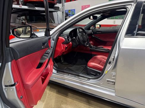Used 2022 Lexus IS 350 F Sport image 85