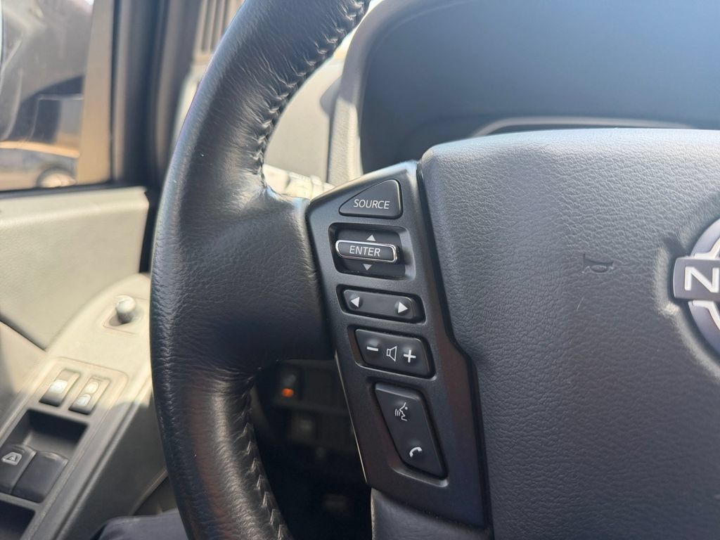 Used 2024 Nissan Frontier SL w/ Technology Package RWD image 22