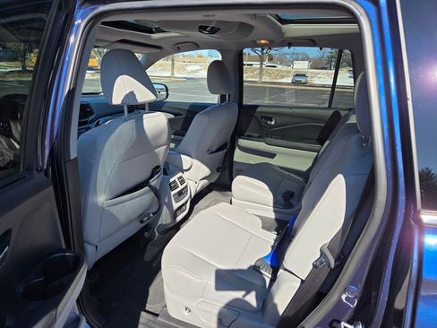 Used 2022 Honda Pilot Elite image 7
