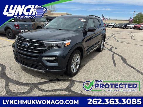 Used 2024 Ford Explorer XLT w/ Equipment Group 202A AWD/4WD image 1