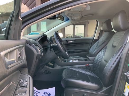 Used 2024 Ford Edge Titanium AWD/4WD image 11