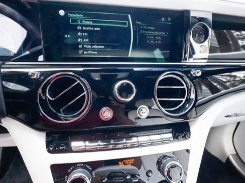 Used 2022 Rolls-Royce Ghost image 64