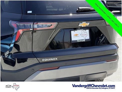 New 2026 Chevrolet Equinox LT w/ Safety and Technology Package FWD image 6
