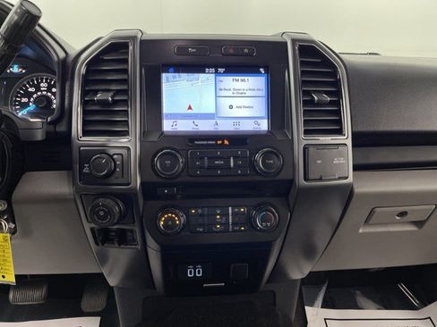Used 2018 Ford F150 XLT w/ Equipment Group 302A Luxury AWD/4WD image 21