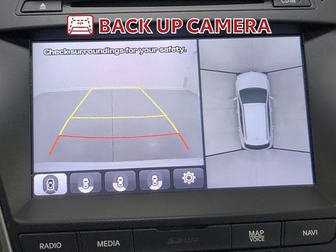 Used 2018 Hyundai Santa Fe Sport FWD image 21