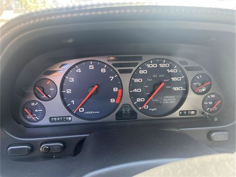 Used 2003 Acura NSX T RWD image 33