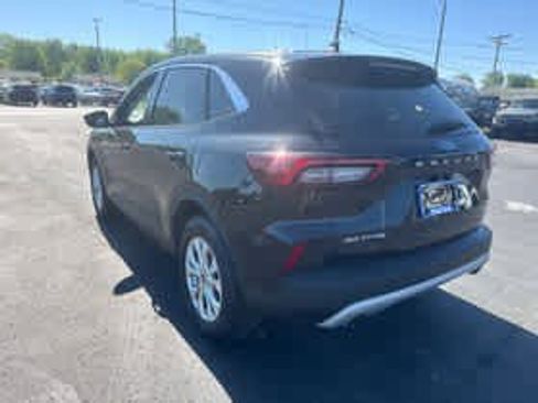 Used 2023 Ford Escape Active AWD/4WD image 7