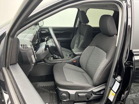 Used 2024 Ford Ranger XLT w/ FX4 Off-Road Package image 11