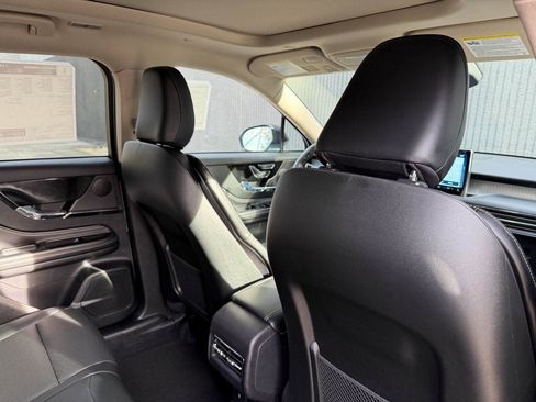 New 2026 Lincoln Corsair Premiere image 20