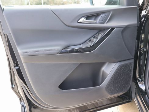 New 2026 Chevrolet Equinox LT w/ LPO, Floor Liner Package image 11