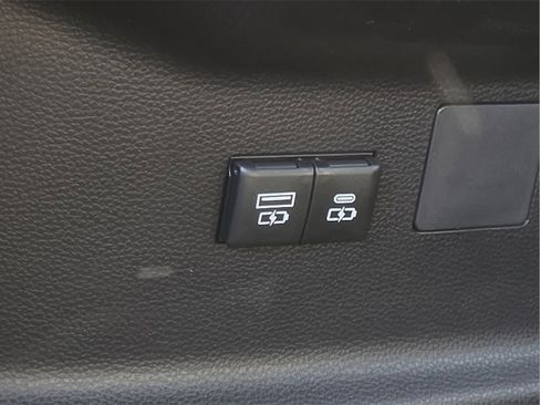 New 2026 Toyota Tundra SR5 image 14