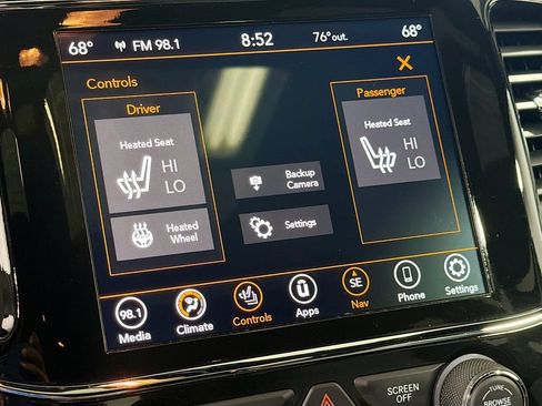 Used 2021 Jeep Grand Cherokee Limited AWD/4WD image 21