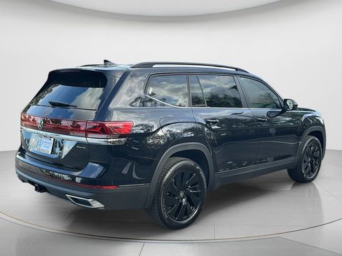 New 2026 Volkswagen Atlas SE image 4