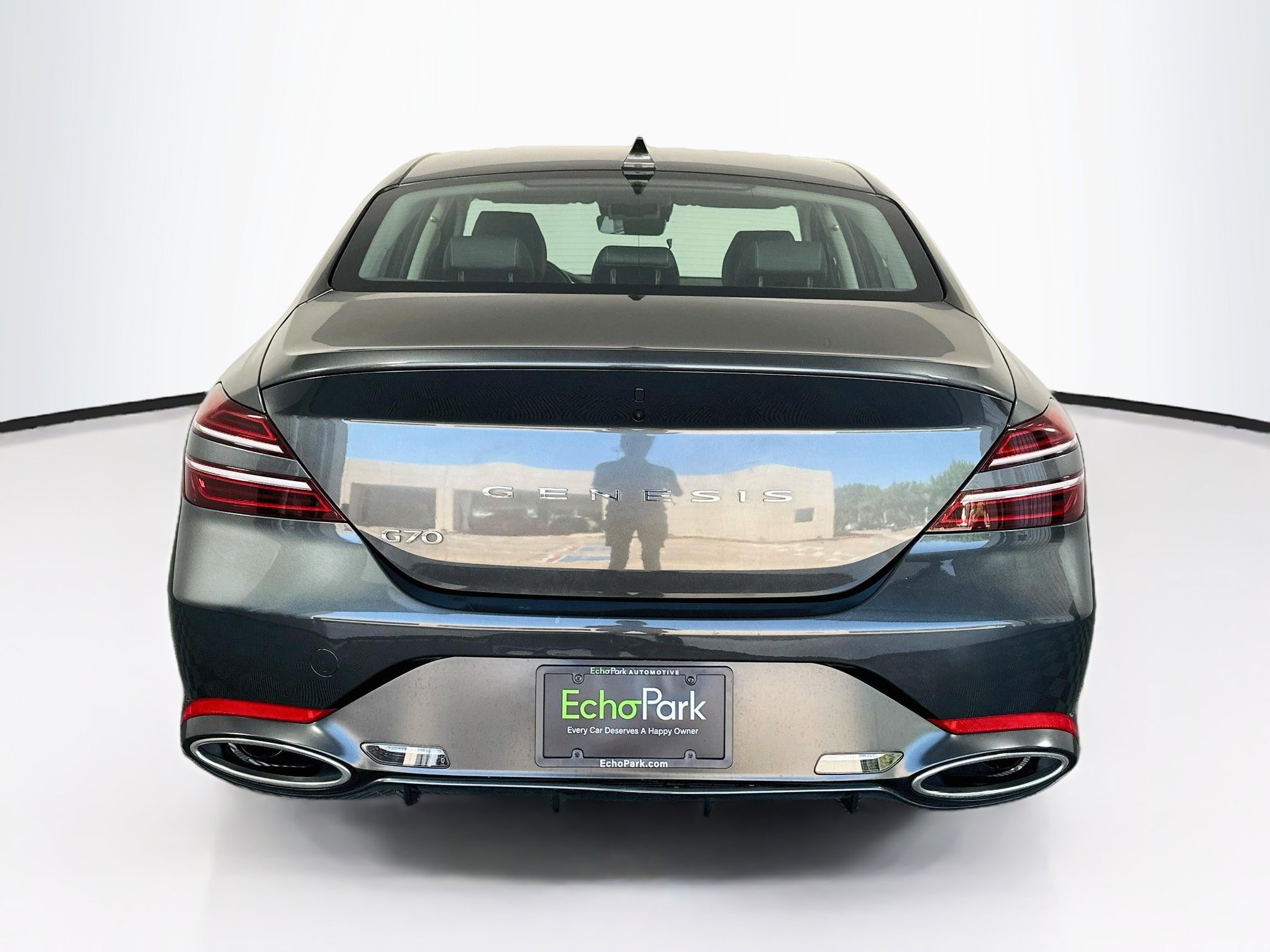 Used 2026 Genesis G70 2.5T RWD image 7