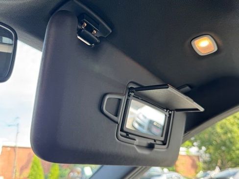 Used 2020 Mercedes-Benz C 300 4MATIC Sedan image 32