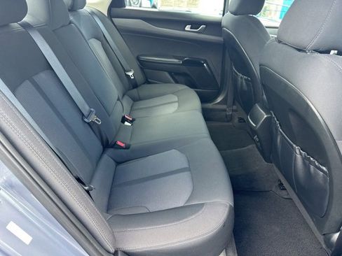 Used 2023 Kia K5 LXS image 13