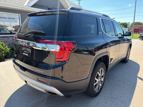 Used 2023 GMC Acadia SLE w/ Trailering Package AWD/4WD image 3