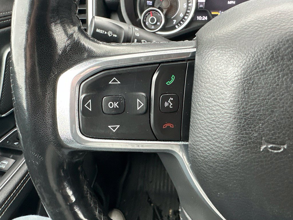 Used 2019 RAM 1500 Laramie AWD/4WD image 38