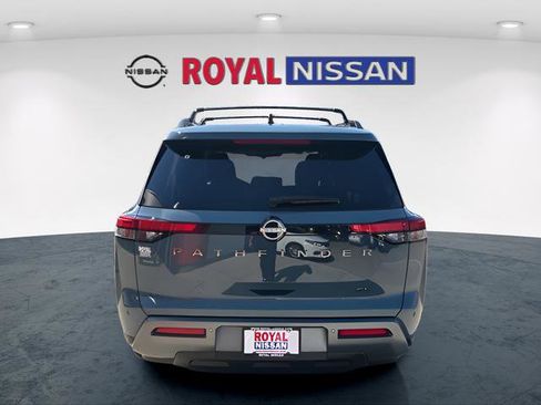 New 2026 Nissan Pathfinder SL FWD image 6