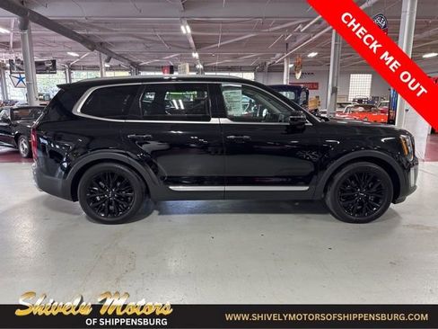 Used 2022 Kia Telluride SX w/ SX Prestige Package AWD/4WD image 6