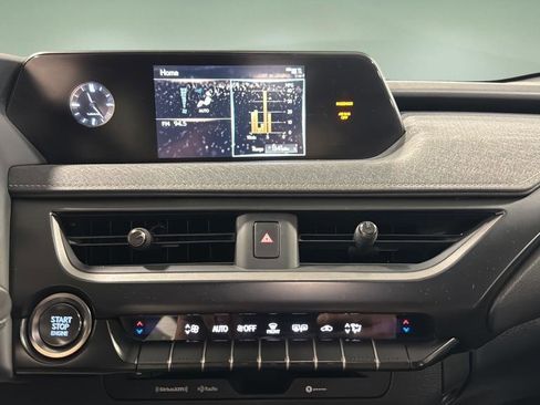 Used 2019 Lexus UX 200 F Sport FWD image 27