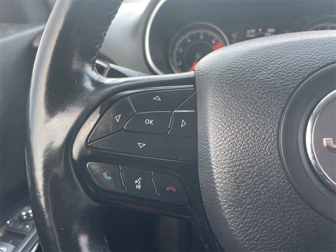 Used 2021 Jeep Cherokee Latitude Plus image 27