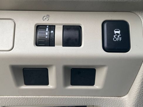 Used 2013 Subaru Impreza 2.0i Limited image 18