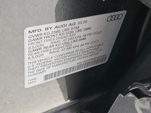 Used 2025 Audi Q3 2.0T Premium Plus w/ Premium Plus Package AWD/4WD image 24