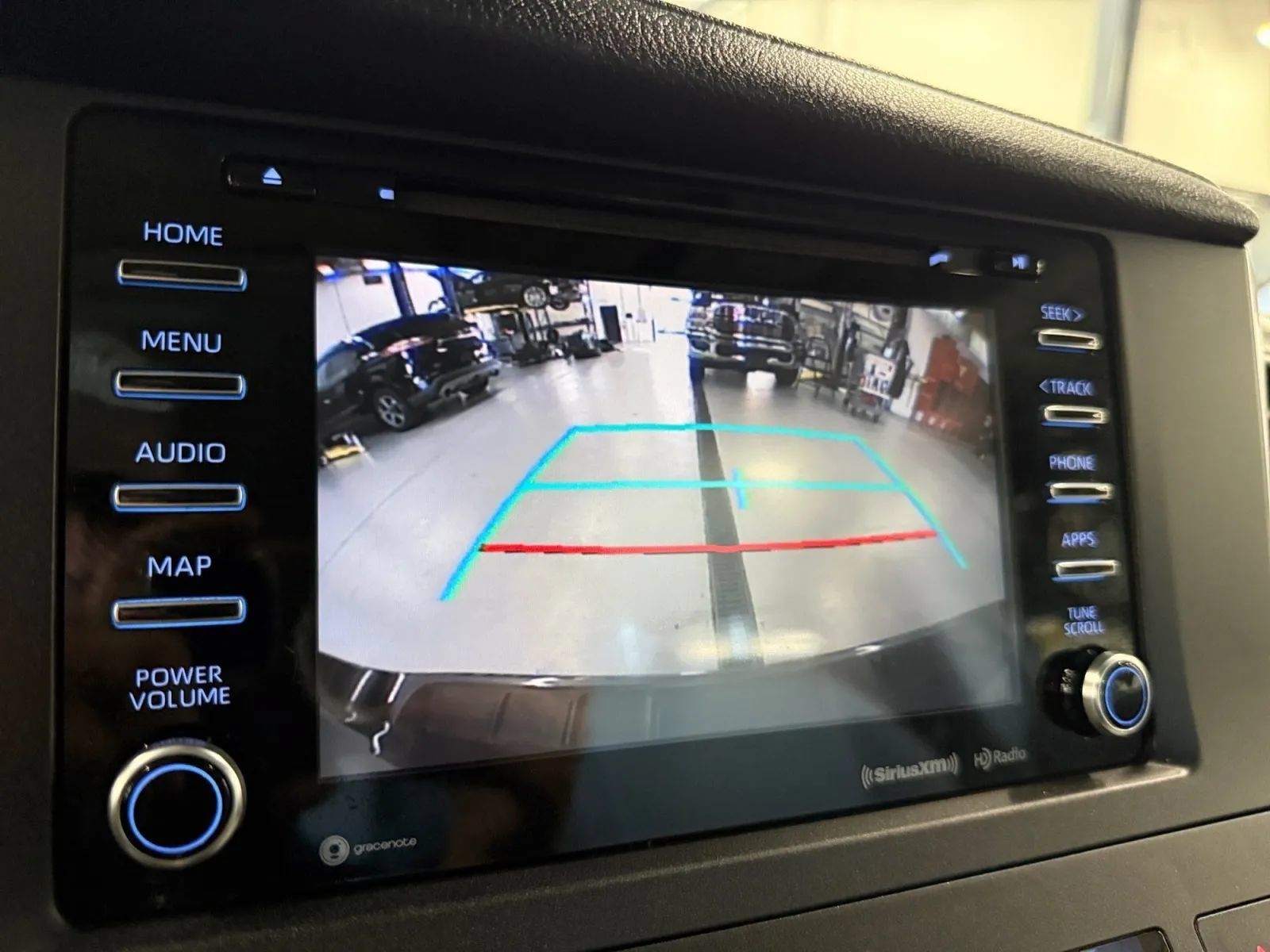 Used 2019 Toyota Sienna XLE FWD image 13
