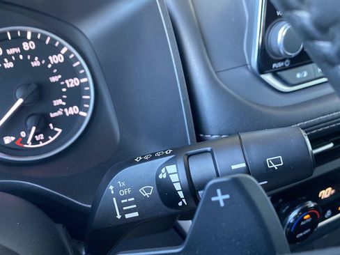 Certified 2023 Nissan Rogue SV w/ SV Premium B Package AWD/4WD image 41