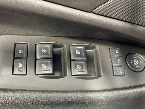 Used 2015 Cadillac Escalade Premium RWD image 41