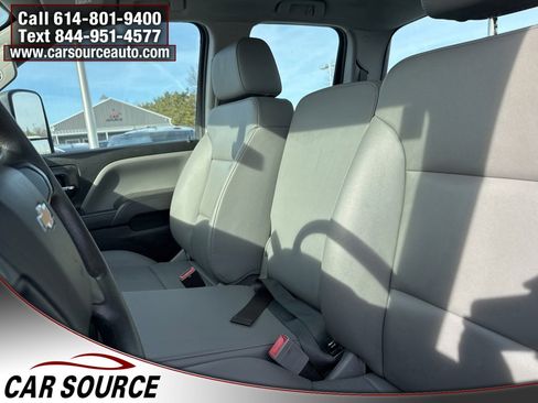Used 2019 Chevrolet Silverado 2500 W/T image 17