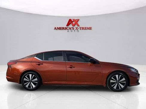 Used 2020 Nissan Altima 2.5 SR FWD image 7