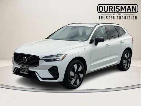 Certified 2024 Volvo XC60 T8 Plus w/ Protection Package Premier AWD/4WD image 5