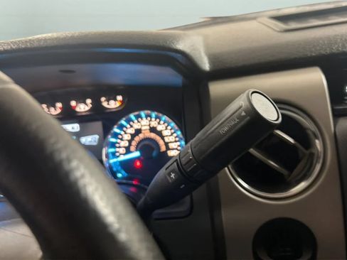 Used 2011 Ford F150 XLT w/ XLT Chrome Pkg RWD image 12