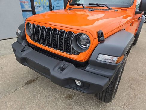 New 2026 Jeep Wrangler Unlimited Sport AWD/4WD image 17