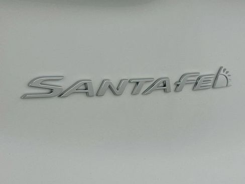 Used 2022 Hyundai Santa Fe Limited FWD image 28
