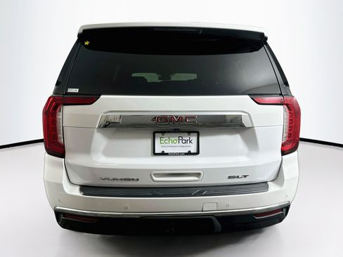 Used 2024 GMC Yukon XL SLT RWD image 7
