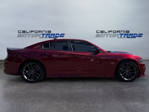 Used 2023 Dodge Charger Scat Pack w/ Navigation & Travel Group image 4