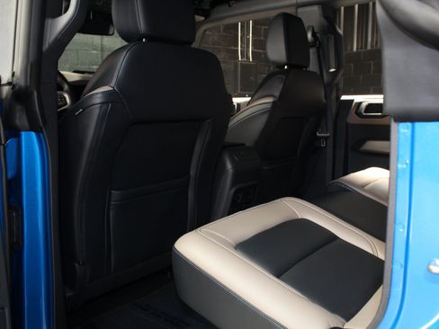 Used 2023 Ford Bronco Wildtrak AWD/4WD image 56