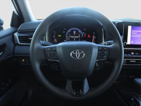 Certified 2025 Toyota Camry LE image 26