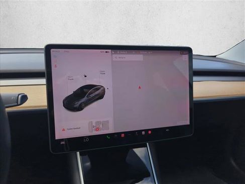 Used 2019 Tesla Model 3 Standard Range Plus RWD image 9