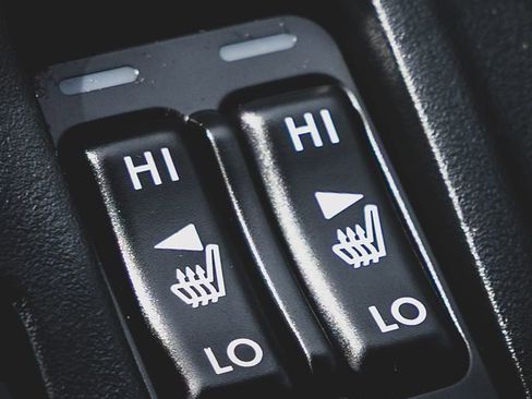 Used 2022 Subaru Crosstrek 2.5i Sport w/ Moonroof Package image 7