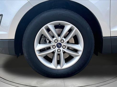 Used 2016 Ford Edge SEL w/ Class II Trailer Tow Package AWD/4WD image 36