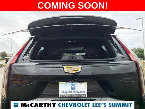 Used 2022 Cadillac Escalade Sport Platinum w/ Heavy-Duty Trailer Package AWD/4WD image 60