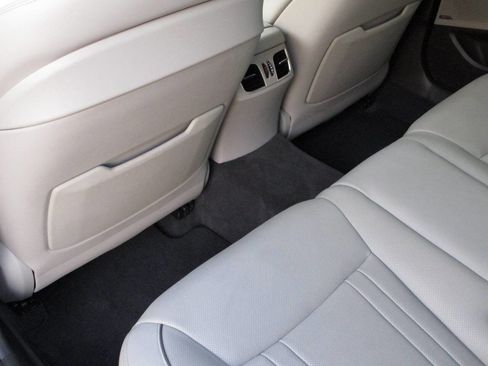 Used 2015 Hyundai Genesis 3.8 w/ Option Group 04 image 13